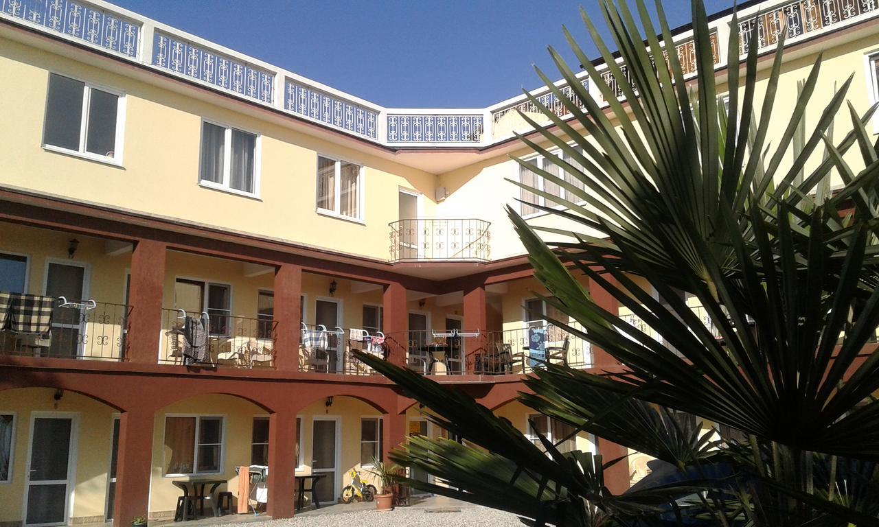 Guest House Amra New Athos Exteriér fotografie